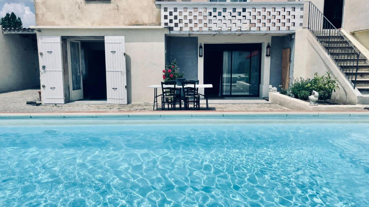 Villa Chez Eric Et Marine Robion en Luberon Exterior foto